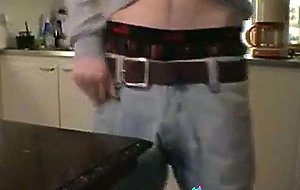 sagger boy cumming in the table