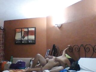 COSTEÑA HOT
