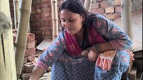 Workers trade sex for extra pay with a construction boss
