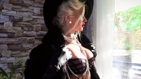 Homewrecker Pantyhose Fantasy