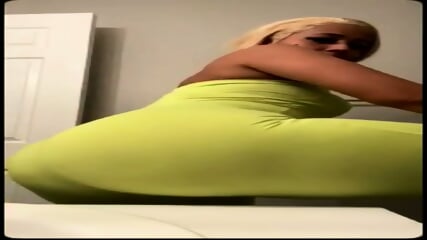 ebony; her mega folder link, 89 videos = https://rentry.co/kkbx4ctc