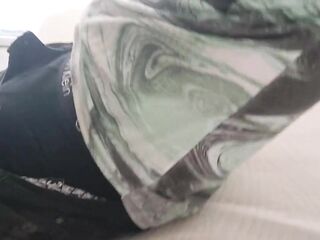 Le como las tetas a mi ex novia Elugodoy