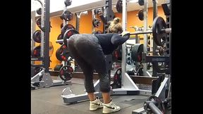 Supermodel with A Beautiful Ass, Sexy Wedgie in Yoga Pants at the Gym