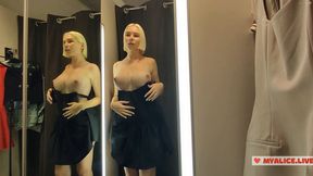 Hauling heat in the dressing room, naked and wanton
