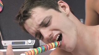 Blond Twunk's Hardcore Anal Threesome - GayPornHub