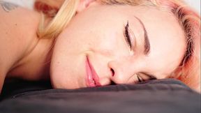 Italian blonde gives a sensual massage leading to a deepthroat blowjob