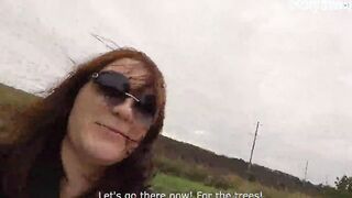 Hottie head into the vehicle and cheeky pegging into a outside place