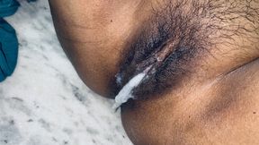 Desi Bhabhi Fuck Sperm Dropped in Pussy