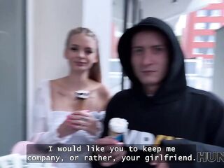 HUNT4K. Hawt golden-haired doesn’t mind to have sex with benefits in front of her boyfriend