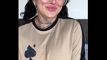 latina pah suelen com peitos gigantes balan&ccedil_ando