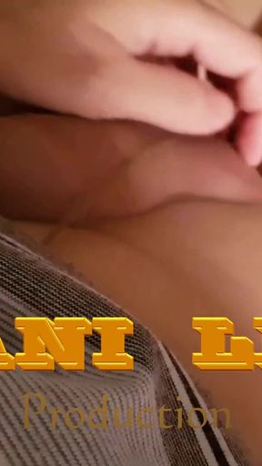 Dani_leg Looks Amazing in Sexy Tan Pantyhose