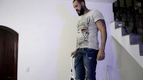 acabei fodendo com o pintor da obra dotado