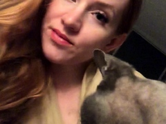 Webcam brunette solo masturbation