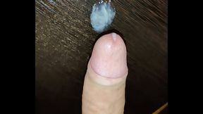 Cumming without hands from a dildo