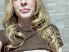 Blonde Teen Solo Masturbating On Webcam