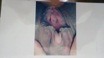 Gozei gostoso na foto da minha amiga greluda.