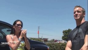 Nadia Nitro Shows Her Perfect Ass and Gives a Blowjob Outdoors for Hardcore Pleasure