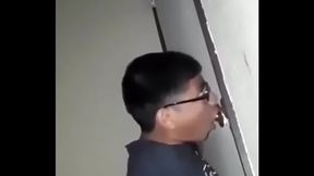 Este pendejo mexicano cachondo hijo de puta la chupa delicioso imposible no acabar
