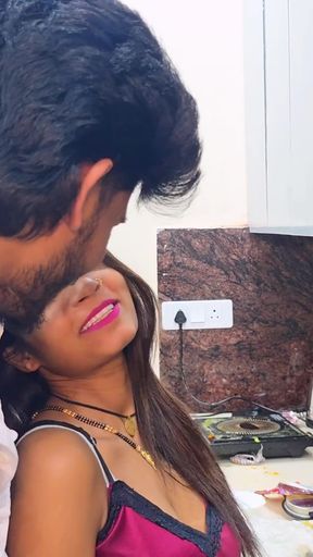 Asian Indian Desi Girlfriend Boyfriend Like MMS Hardcore Fucking and Sensational foreplay Video   Clip 1