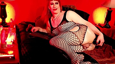 Getting my ass ready to handle big cocks