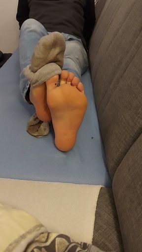 Smelly sweaty socks and Feet