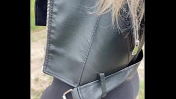 Zoom booty ce matin J-5 avant mon anniversaire viens vite me g&acirc_ter en devenant ...