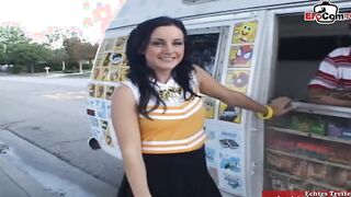 Cheerleader college twat with mouth pick up at the street for car