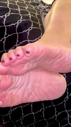 Night Time Redbone Sunny12s Meaties Sensual BBW Soles Play