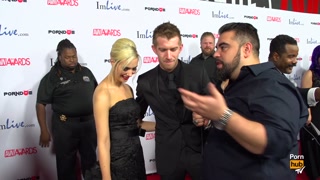 PornhubTV Sophia Knight &amp; Danny D Red Carpet 2015 AVN Interview