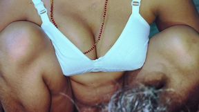 Auto driver ne apne sage bhabhi ko bedroom me chudai kiya.indian desi village devar bhabhi sex.hindi viral xxx sexy xhmaster