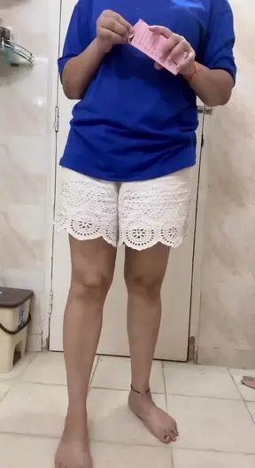 Shaving my wet pussy