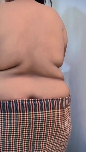 Muslim Desi Girl Stuck Under Bed When she was Clean boss&#039;s room without Dress &amp; half naked, now she want anal fuck   Clip 1