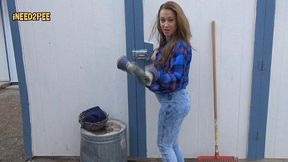 cheyenne jewel pissing skintight high rise jeans