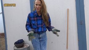cheyenne jewel pissing skintight high rise jeans