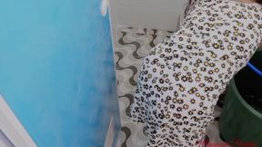 Initially Massaged but Instead Invited to Fuck Until She Ejaculated Inside