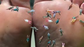 Pink Foxx Giantess Foot Play