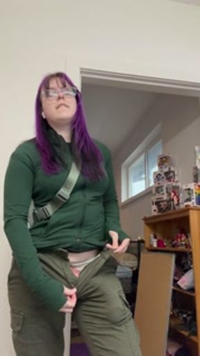 Come watch my play with my new cock