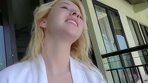 Bubble Butt Blonde Teen 18+ Girlfriend Kenzie Reeves Gives Pov Homemade Blowjob And Footjob