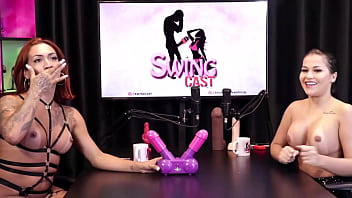 COMPILADOS DA NATHALIA FONTES (TRANSSEXUAL) NO PAPO COM TIFANY (SWING CAST) - SAFADEZA PARTE 1 (WATCH ON: SHEER/RED)