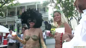 Sexy Amateur Shows Off Her Perfect Ass While Riding Cock Publicly