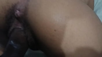 Carol gemendo gostoso com anal pegando fogo