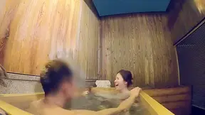 Japanese Couple Relax In Tub Before Hot Missionary Sex