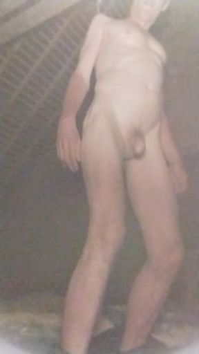 Stiriptease in an attic, then naked, I and finger myself...