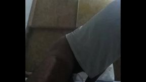 Eu comendo cuzinho de camisinha