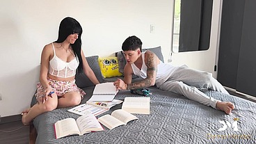 POV-Horny Students Fuck Hard and Leave Cum in Pussy- Danner Mendez & Yenifer Chacon