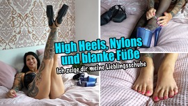 High Heels, Nylons und blanke Füße