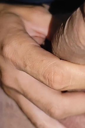 Amateur Straight Boy Shows off His Veiny Monster.