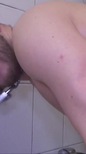 Pizza Delivery Boy   Clip 2