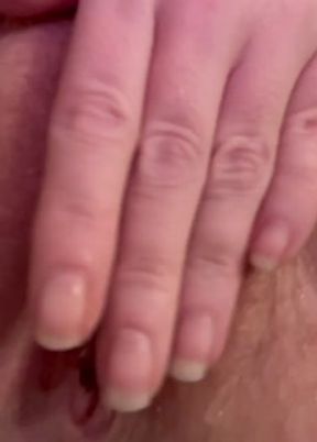 MILF pissing on herself