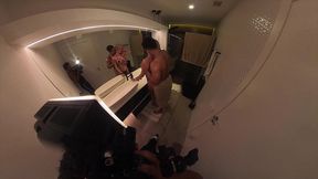 el brazileno leo santo le da tremenda follada a una alemana de grande tetas tras camara